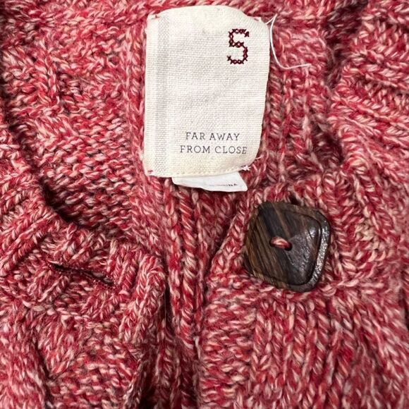 Far away from close sweater | small - Picture 3 of 5